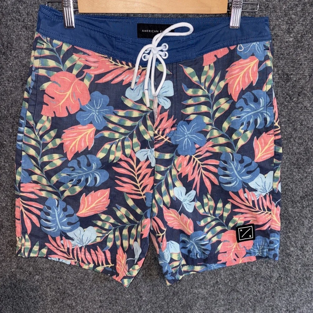 American Eagle Men Size S Blue Floral Polyester Blend Swim‎ Beach Board Shorts